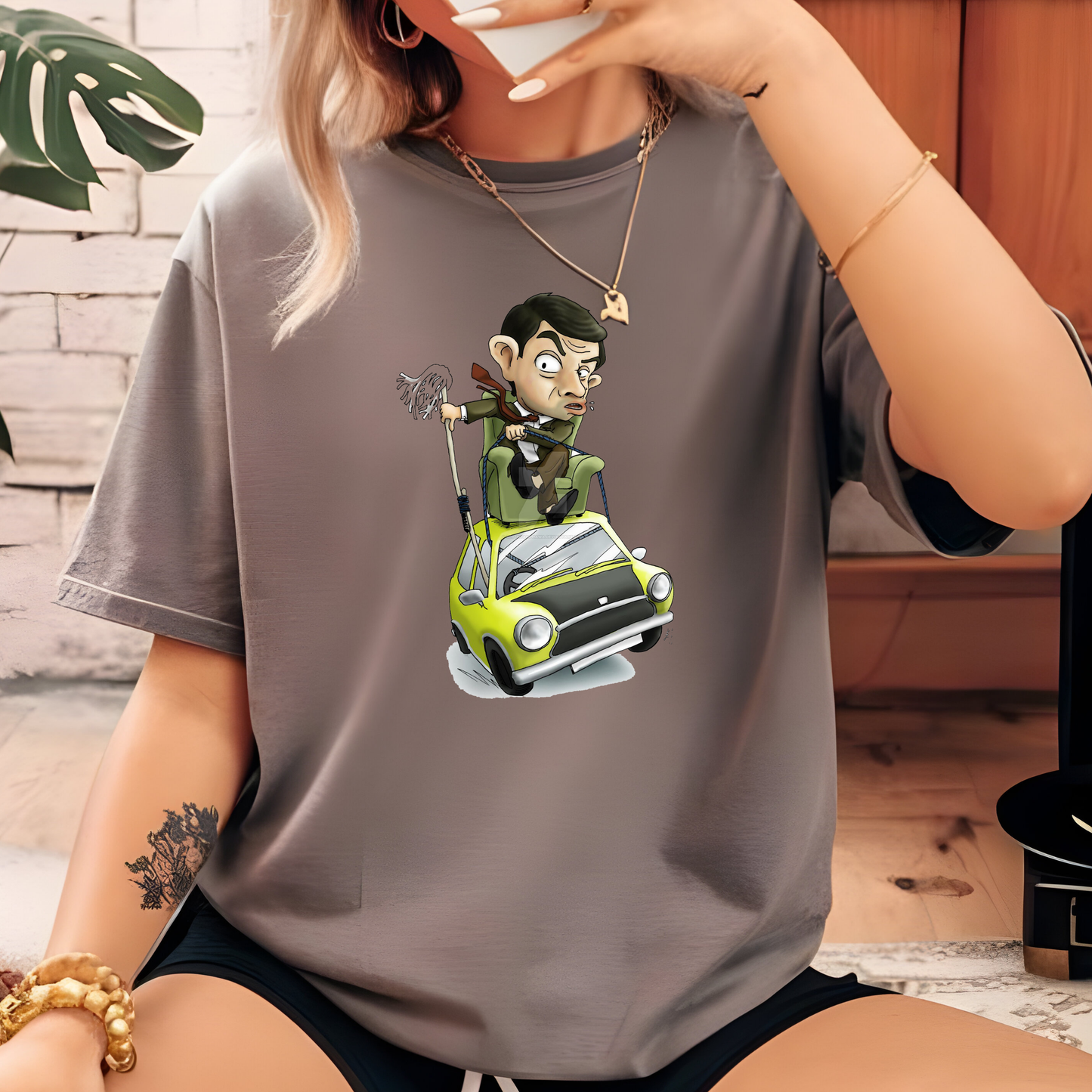 COMFORT COLOR CHARACTER T-SHIRT